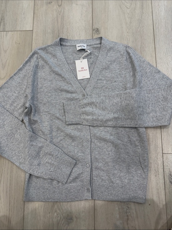Sunday Best Sweaters - Aritzia Sunday Best Biscotti V-Neck Cardigan Heather Grey Size M NWT